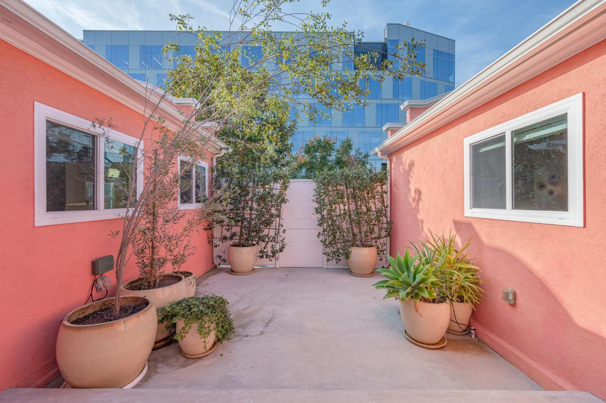 Art Deco By Avantstay 1920S Remodeled Bungalow Open Layout Courtyard Los Angeles Eksteriør bilde