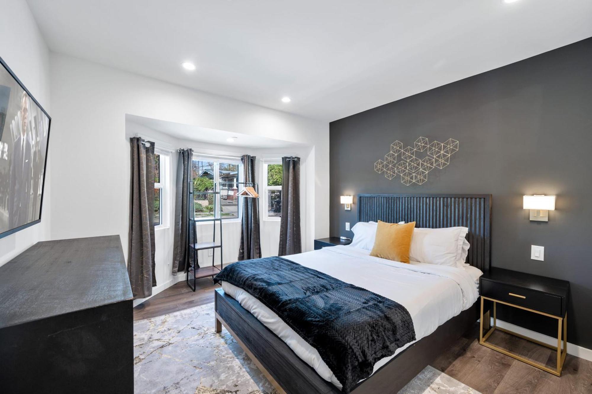 Art Deco By Avantstay 1920S Remodeled Bungalow Open Layout Courtyard Los Angeles Eksteriør bilde